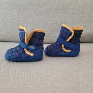 Keen Boots - Size 18M - Like New